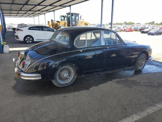 P212261BW - 1961 JAGUAR MARK II BLACK photo 3