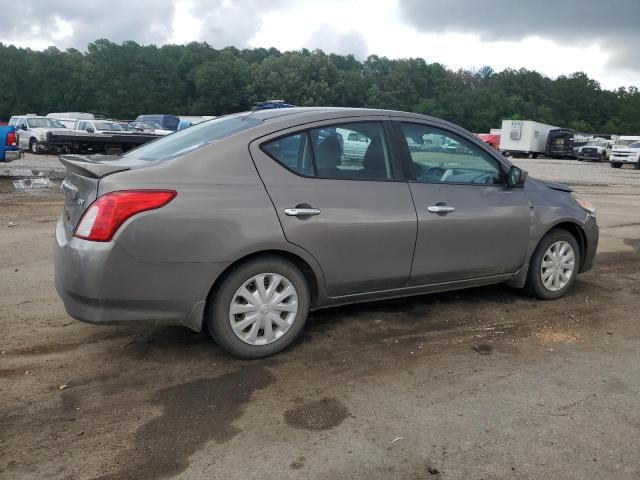 3N1CN7AP5GL880485 - 2016 NISSAN VERSA S GRAY photo 3