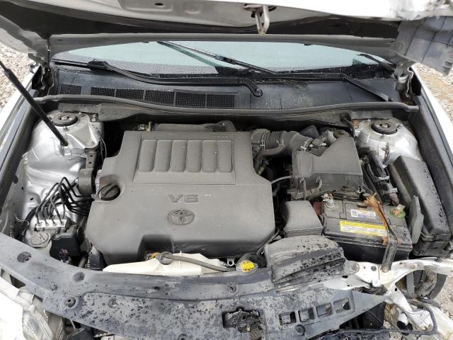 4T1BK1FK7CU013936 - 2012 TOYOTA CAMRY SE SILVER photo 11