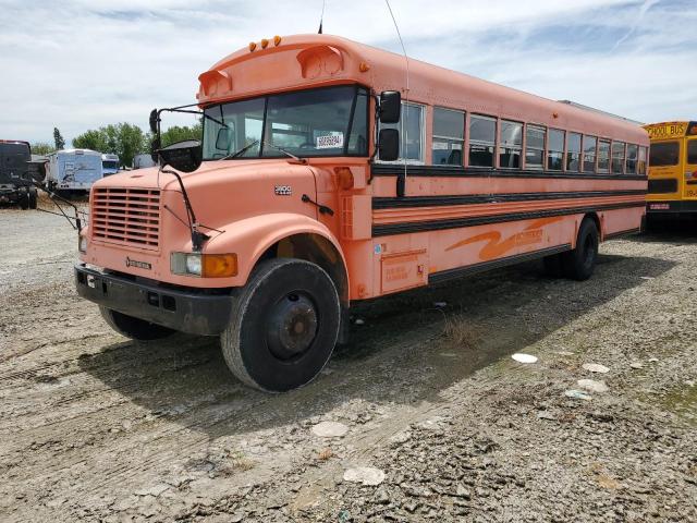 1HVBBABP5YH306380 - 2000 INTERNATIONAL 3000 3800 ORANGE photo 2