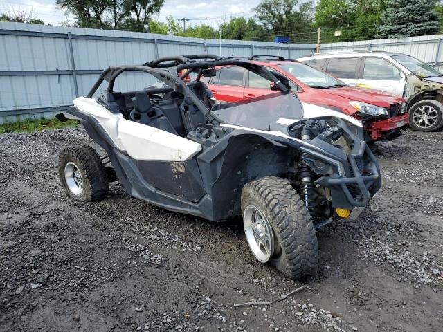 3JBVGAW22HK000220 - 2017 CAN-AM MAVERICK X TURBO R WHITE photo 1