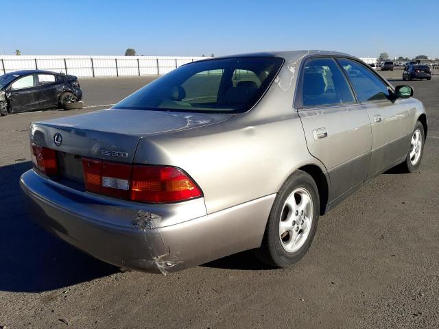 JT8BF28G4X5061111 - 1999 LEXUS ES 300 TAN photo 4