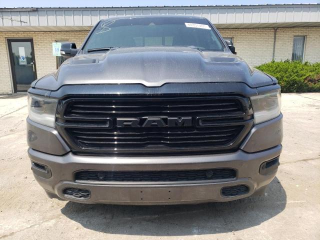 1C6SRFJT1MN758066 - 2021 RAM 1500 LARAMIE GRAY photo 5