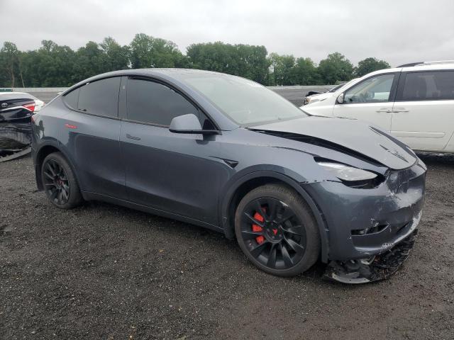 7SAYGDEE6PA163144 - 2023 TESLA MODEL Y Gris foto 4