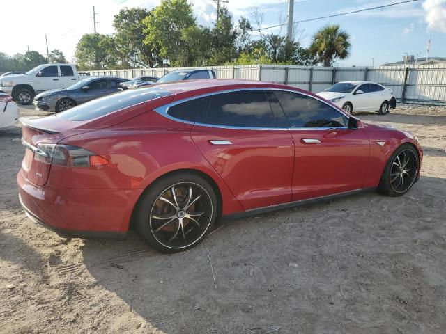 5YJSA1CP6DFP09754 - 2013 TESLA MODEL S წითელი ფოტო 3