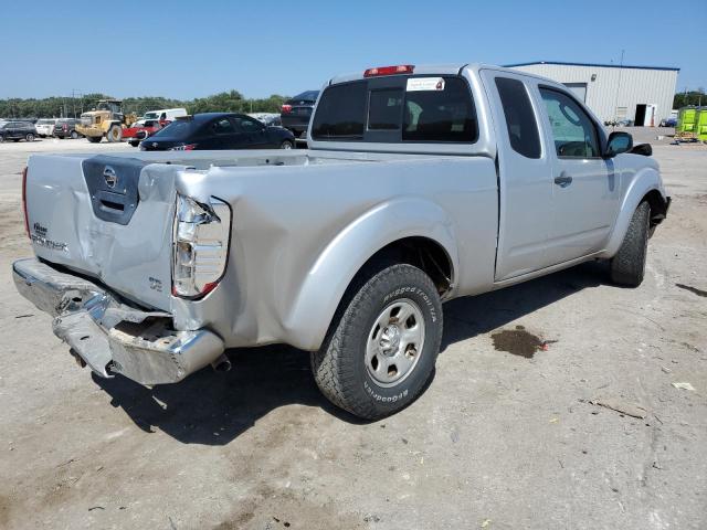 1N6BD06T09C402382 - 2009 NISSAN FRONTIER KING CAB XE SILVER photo 3