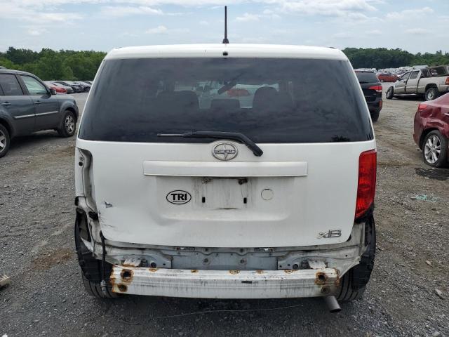 JTLKE50E281011241 - 2008 TOYOTA SCION XB WHITE photo 6