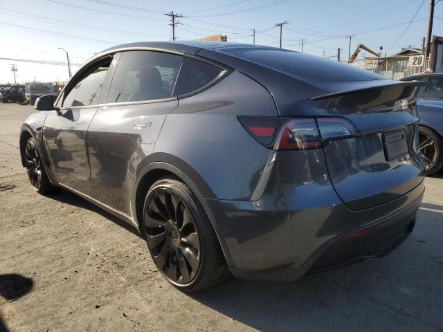 7SAYGDEF3NF348289 - 2022 TESLA MODEL Y GRAY photo 2