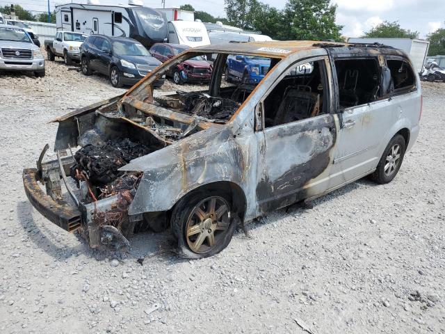 2C4RC1BGXCR105766 - 2012 CHRYSLER TOWN & COU TOURING SILVER photo 1