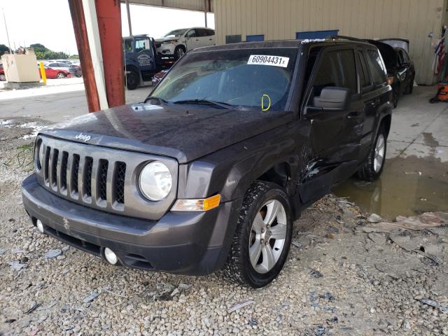 1C4NJPFA8HD160935 - 2017 JEEP PATRIOT LATITUDE GRAY photo 2