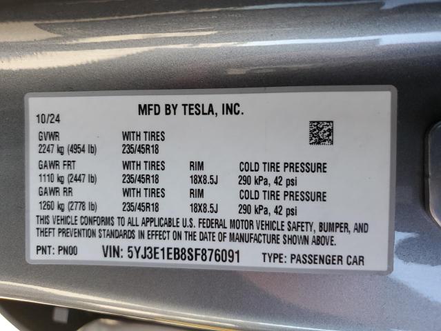 5YJ3E1EB8SF876091 - 2025 TESLA MODEL 3 SILVER photo 13
