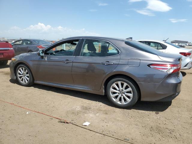 4T1C11AK2LU918826 - 2020 TOYOTA CAMRY LE CHARCOAL photo 2