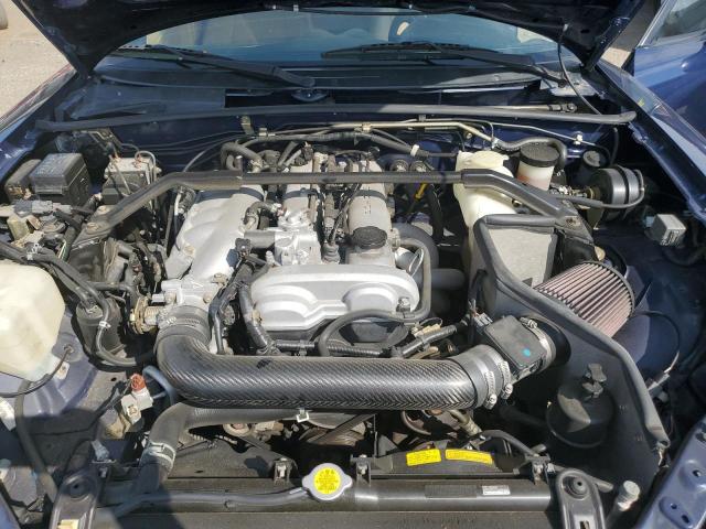 JM1NB353810216569 - 2001 MAZDA MX-5 MIATA BASE BLUE photo 11