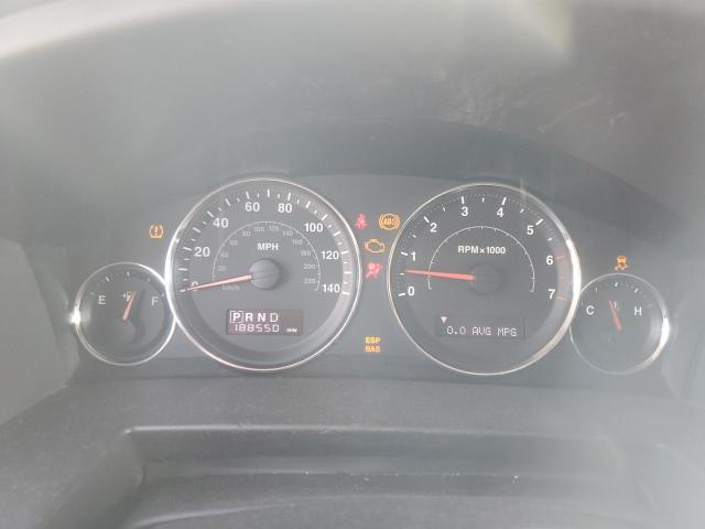 1J8HG48K38C149355 - 2008 JEEP COMMANDER SPORT Argent photo 9