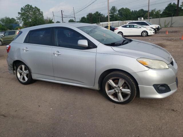 2T1LE40E69C002517 - 2009 TOYOTA COROLLA MA S SILVER photo 4