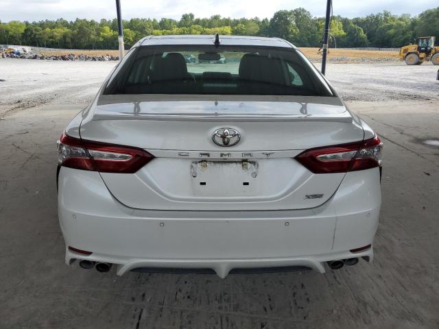 4T1K61AKXLU998230 - 2020 TOYOTA CAMRY XSE WHITE photo 6