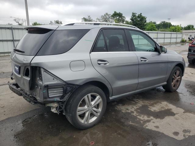 4JGDA5HB9CA003457 - 2012 MERCEDES-BENZ ML 350 4MATIC SILVER photo 3