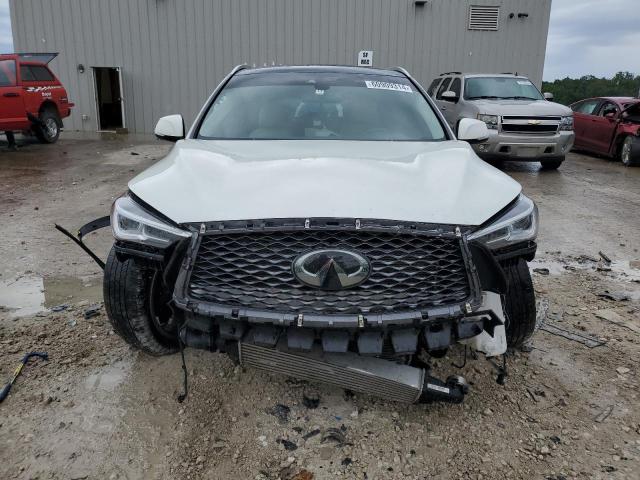 3PCAJ5BA3MF116899 - 2021 INFINITI QX50 LUXE WHITE photo 5