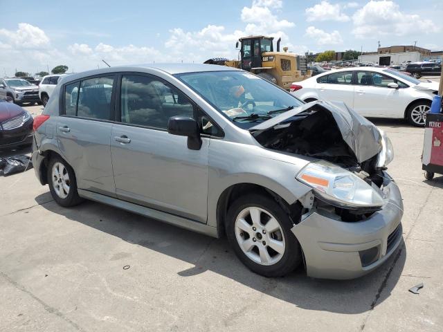 3N1BC1CP0AL370676 - 2010 NISSAN VERSA S SILVER photo 4