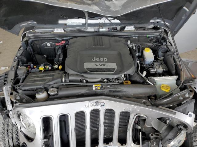 1C4AJWBG1JL937650 - 2018 JEEP WRANGLER SAHARA SILVER photo 12