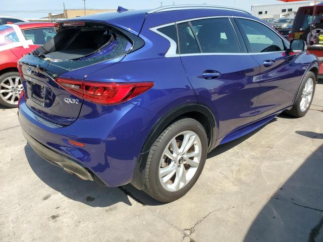 SJKCH5CP7HA020664 - 2017 INFINITI QX30 BASE BLUE photo 3