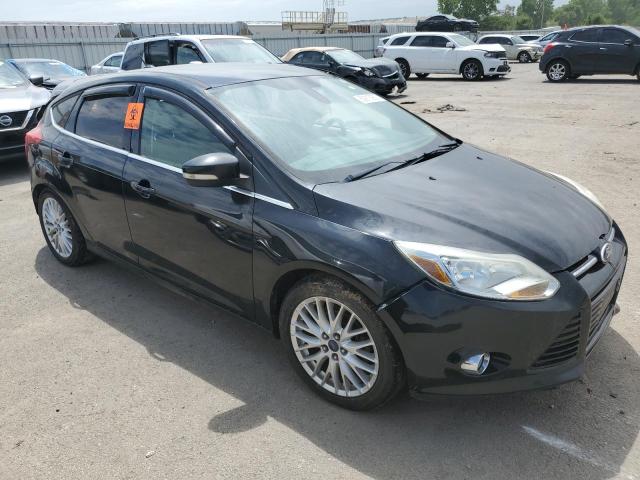 1FAHP3M24CL134997 - 2012 FORD FOCUS SEL BLACK photo 4