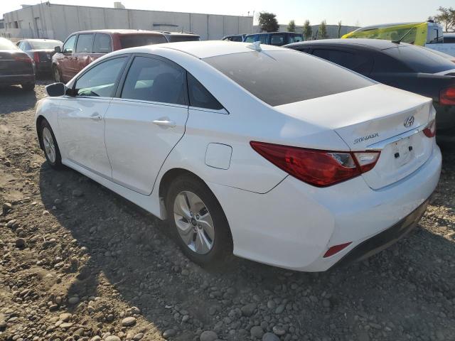 5NPEB4AC1EH819626 - 2014 HYUNDAI SONATA GLS WHITE photo 2