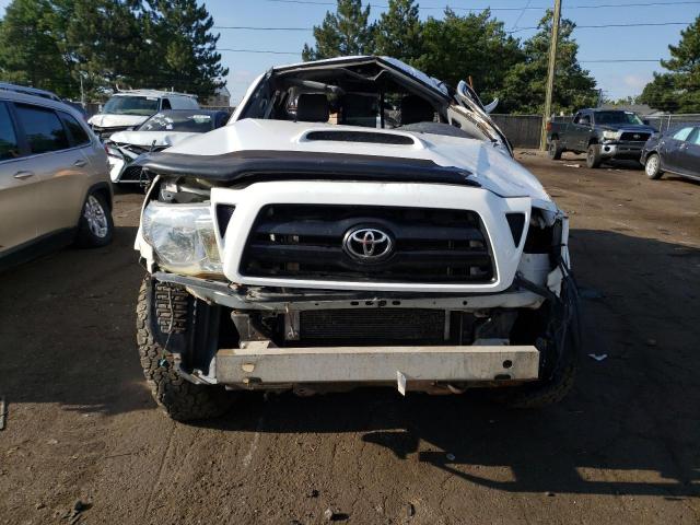 5TEUU42N66Z209449 - 2006 TOYOTA TACOMA ACCESS CAB WHITE photo 5