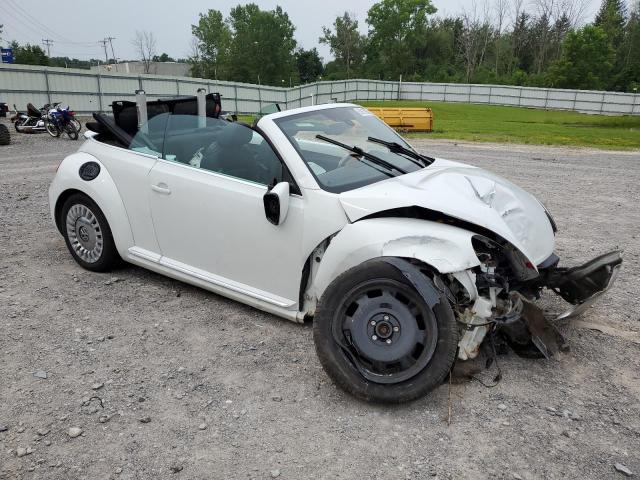 3VW517AT8GM800540 - 2016 VOLKSWAGEN BEETLE S/SE WHITE photo 4