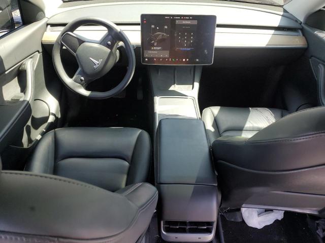 5YJYGAED8MF135105 - 2021 TESLA MODEL Y შავი ფოტო 8
