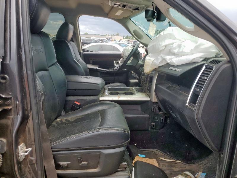 3C6UR5FL9JG425677 - 2018 RAM 2500 LARAMIE 灰色 照片 7