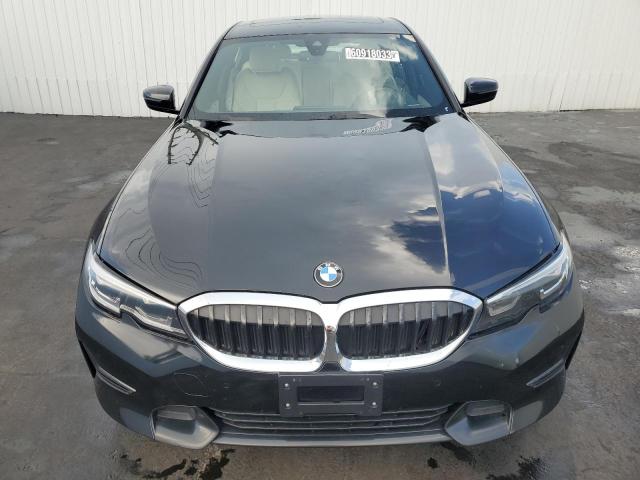 3MW5R7J06M8C12011 - 2021 BMW 330XI Қара фото 5