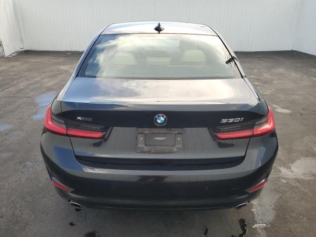 3MW5R7J06M8C12011 - 2021 BMW 330XI BLACK photo 6