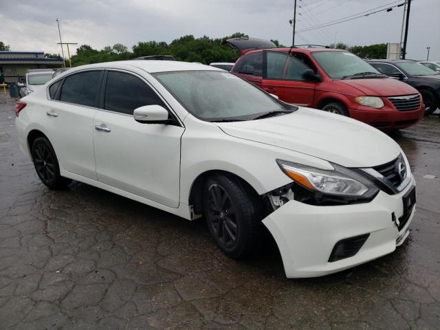 1N4AL3AP0JC237537 - 2018 NISSAN ALTIMA 2.5 WHITE photo 4