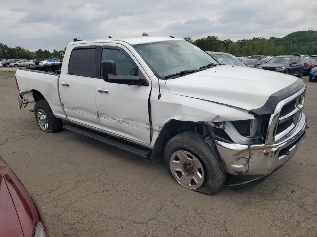 3C6TR5DT5GG378848 - 2016 RAM 2500 SLT თეთრი ფოტო 4