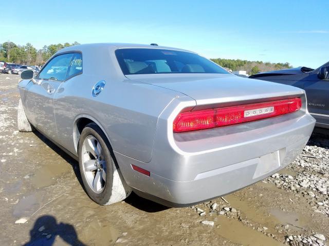 2B3LJ44V19H507751 - 2009 DODGE CHALLENGER SE  photo 3