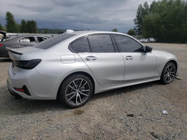 WBA5R7C5XKAJ85275 - 2019 BMW 330XI SILVER photo 3