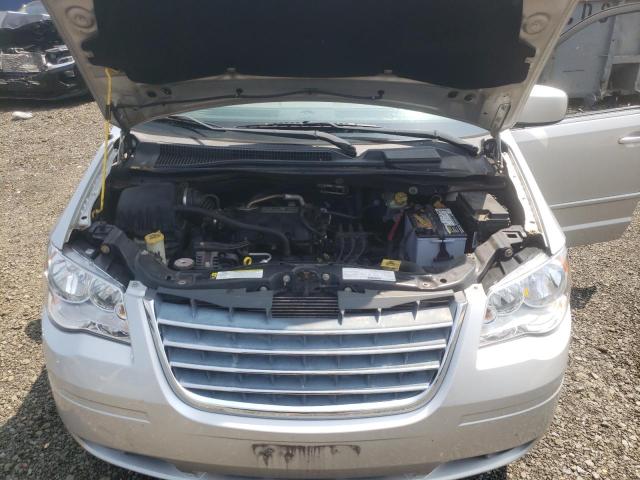 2A8HR54P58R609849 - 2008 CHRYSLER TOWN & COU TOURING SILVER photo 12