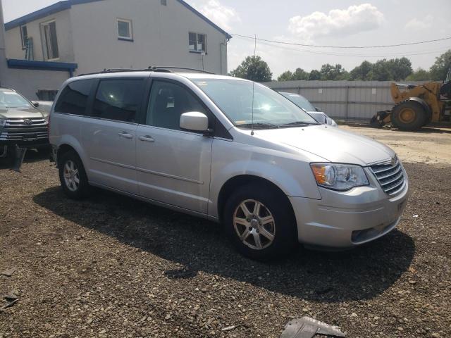 2A8HR54P58R609849 - 2008 CHRYSLER TOWN & COU TOURING SILVER photo 4