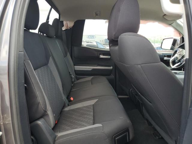 5TFRM5F12EX071904 - 2014 TOYOTA TUNDRA DOUBLE CAB SR/SR5 GRAY photo 10