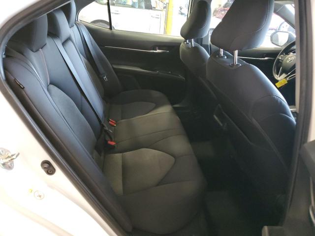 4T1B11HK4KU764409 - 2019 TOYOTA CAMRY L WHITE photo 10