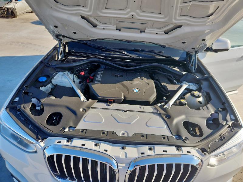 5UXTY3C01M9H97221 - 2021 BMW X3 SDRIVE30I WHITE photo 12