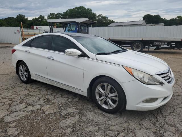 5NPEC4AC8DH605244 - 2013 HYUNDAI SONATA SE WHITE photo 4