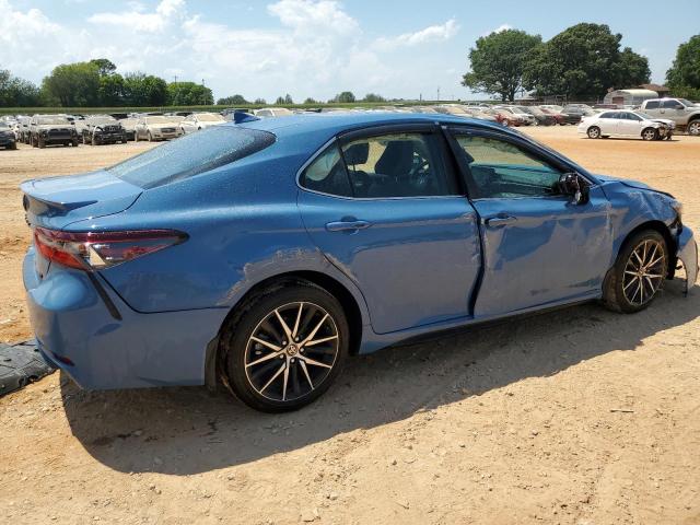 4T1T11AK1RU209152 - 2024 TOYOTA CAMRY SE NIGHT SHADE BLUE photo 3