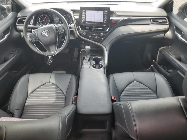 4T1G11AK2RU208772 - 2024 TOYOTA CAMRY SE NIGHT SHADE WHITE photo 8