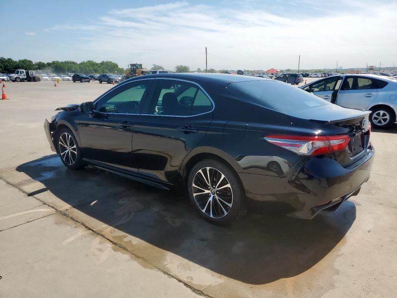4T1B11HK0JU151945 - 2018 TOYOTA CAMRY L 黑色 照片 2