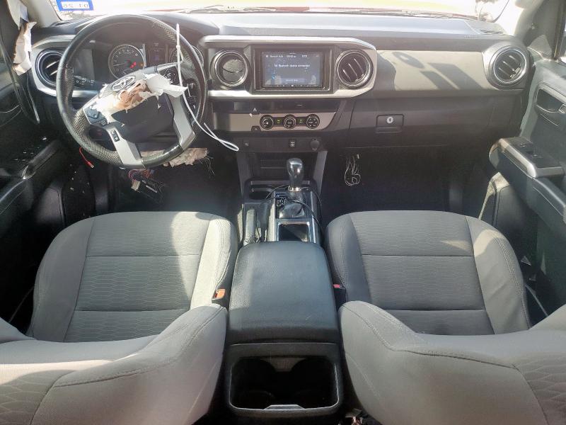 5TFAZ5CN5GX018140 - 2016 TOYOTA TACOMA DOUBLE CAB ORANGE photo 8