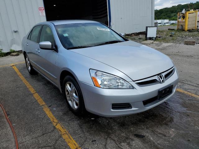 1HGCM56346A114006 - 2006 HONDA ACCORD SE SILVER photo 4