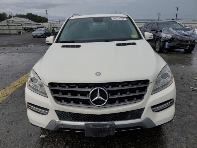 4JGDA5HB5CA083484 - 2012 MERCEDES-BENZ ML 350 4MATIC WHITE photo 5