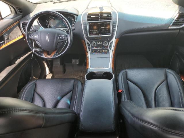 2LMTJ8LR1GBL24568 - 2016 LINCOLN MKX RESERVE SILVER photo 8